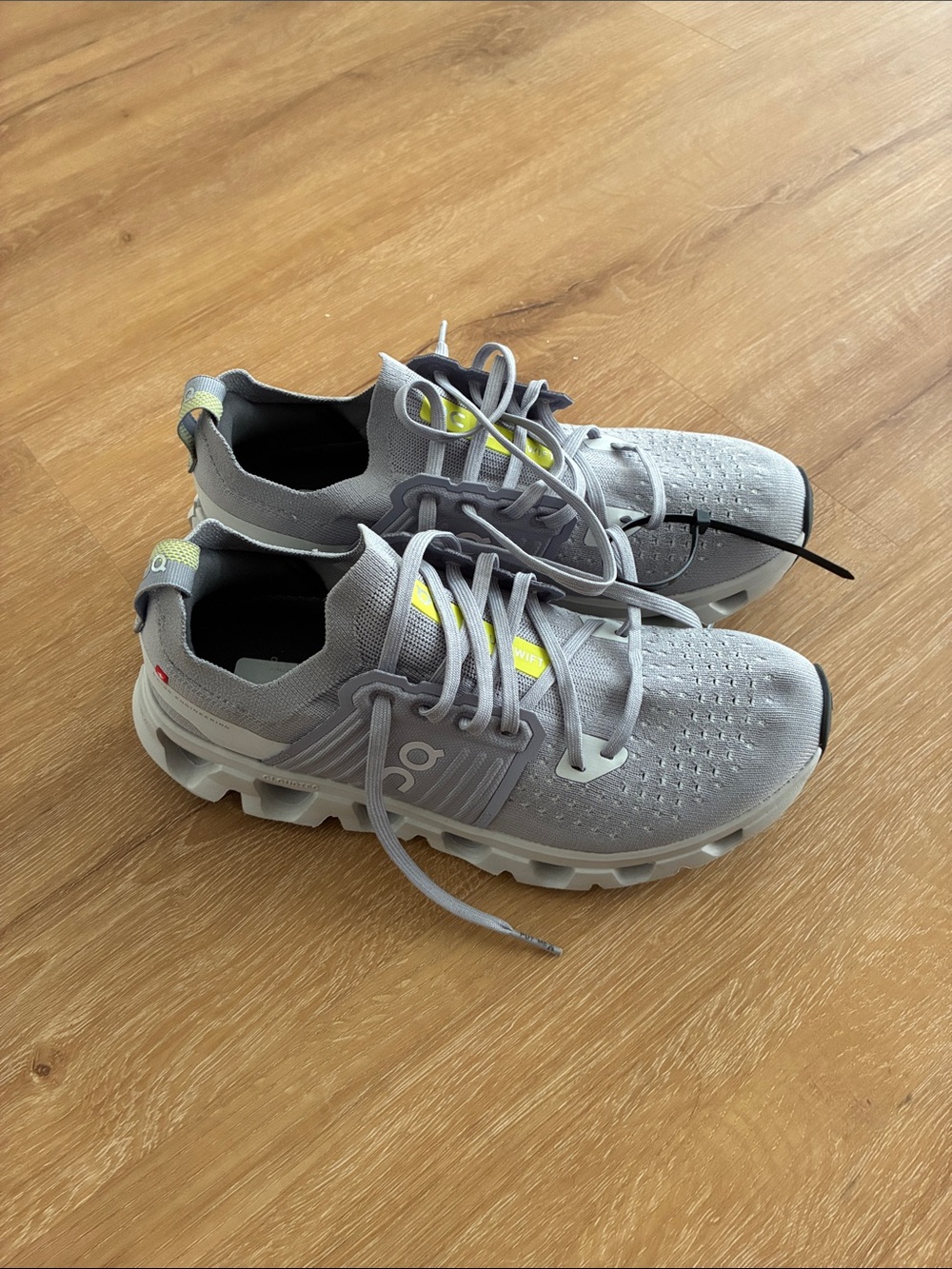 On Women's Cloudswift 4 Running Shoes